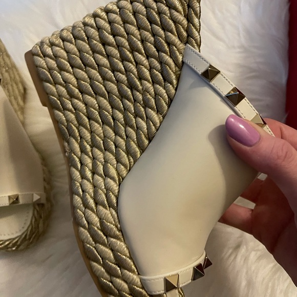 Valentino Rockstud Torchon Leather Wedge Mules - Picture 4 of 8